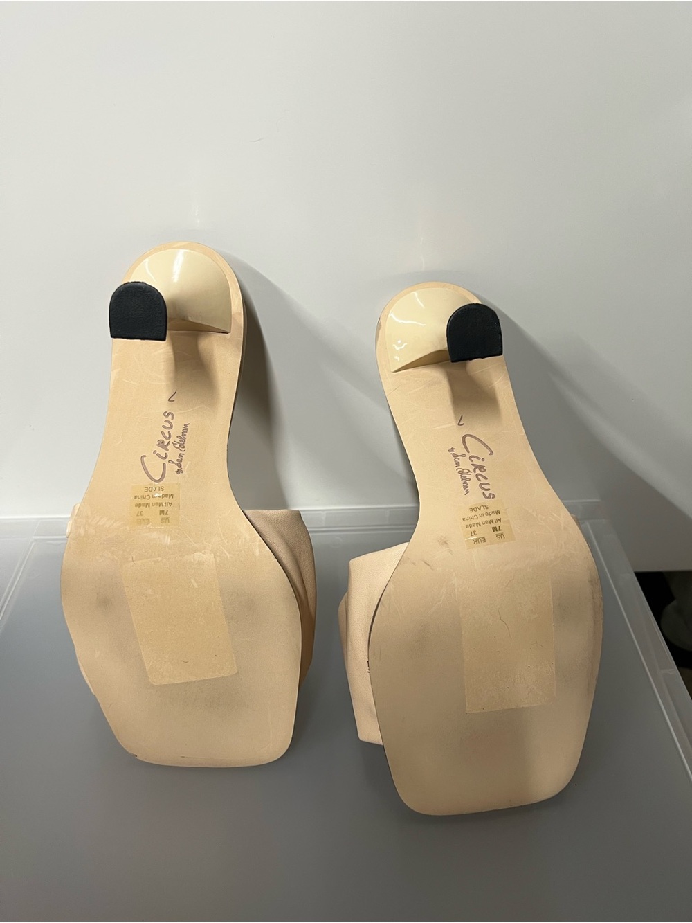 Circus by Sam Edelman Ruched Slide Sandals - Picture 8 of 9
